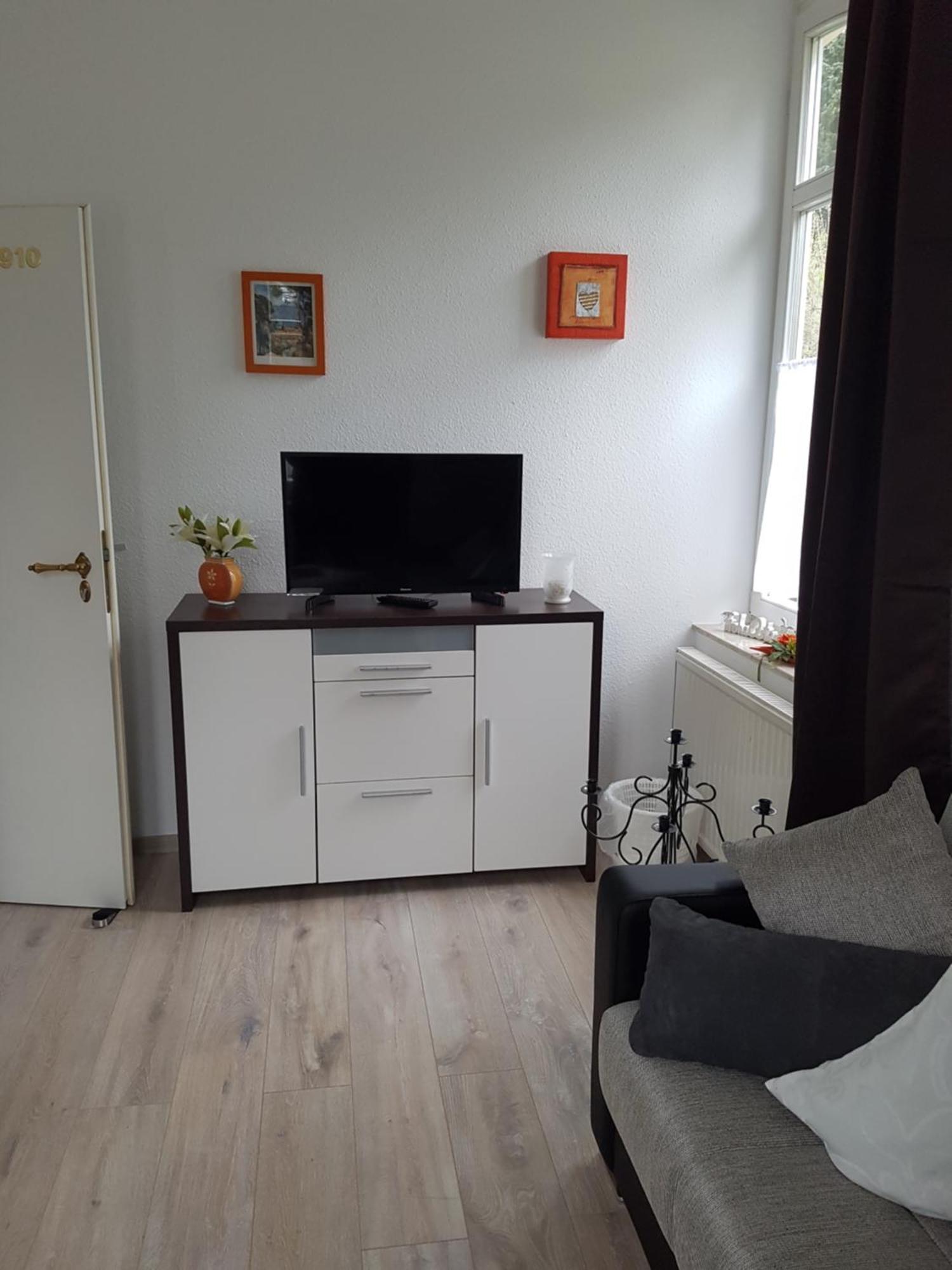Апартаменты Haus "Beuth" Бад-Эльстер Экстерьер фото